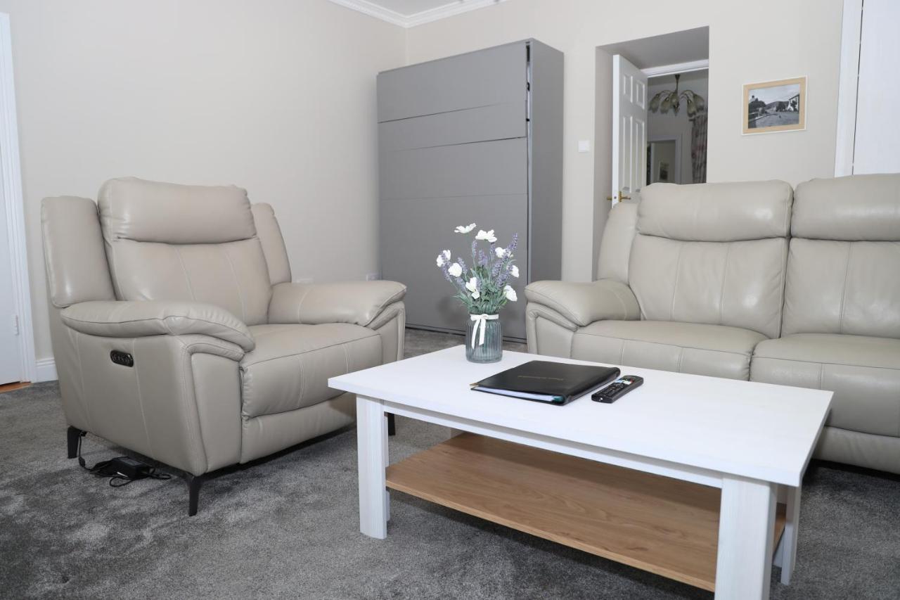 Madelines Accommodation Tinahely Экстерьер фото